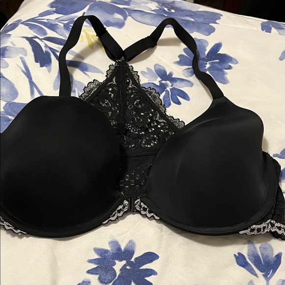 Maidenform Elegant Black Lace Bra - Picture 1 of 4